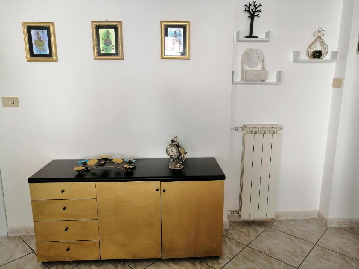 Maison Deco Apartment Pescara Bagian luar foto